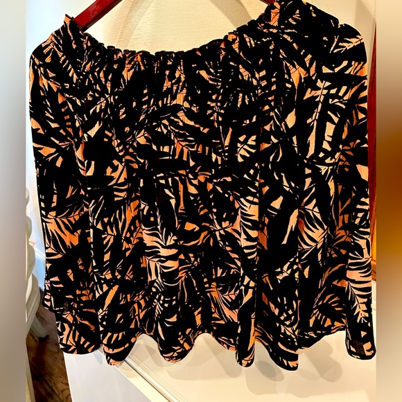 Sanctuary off the shoulder top XS - Picture 1 of 5